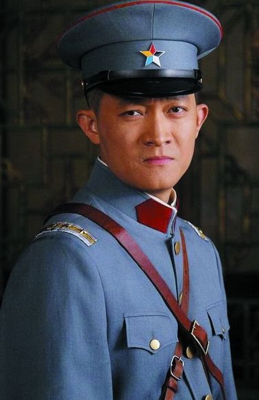 小马拉大车同人 或许不必仅仅视其为一种设定海报