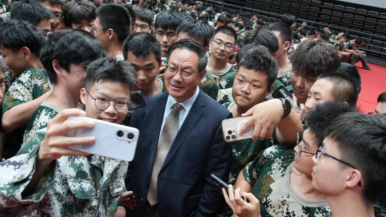 有物视频 视频当然可以“有物”海报