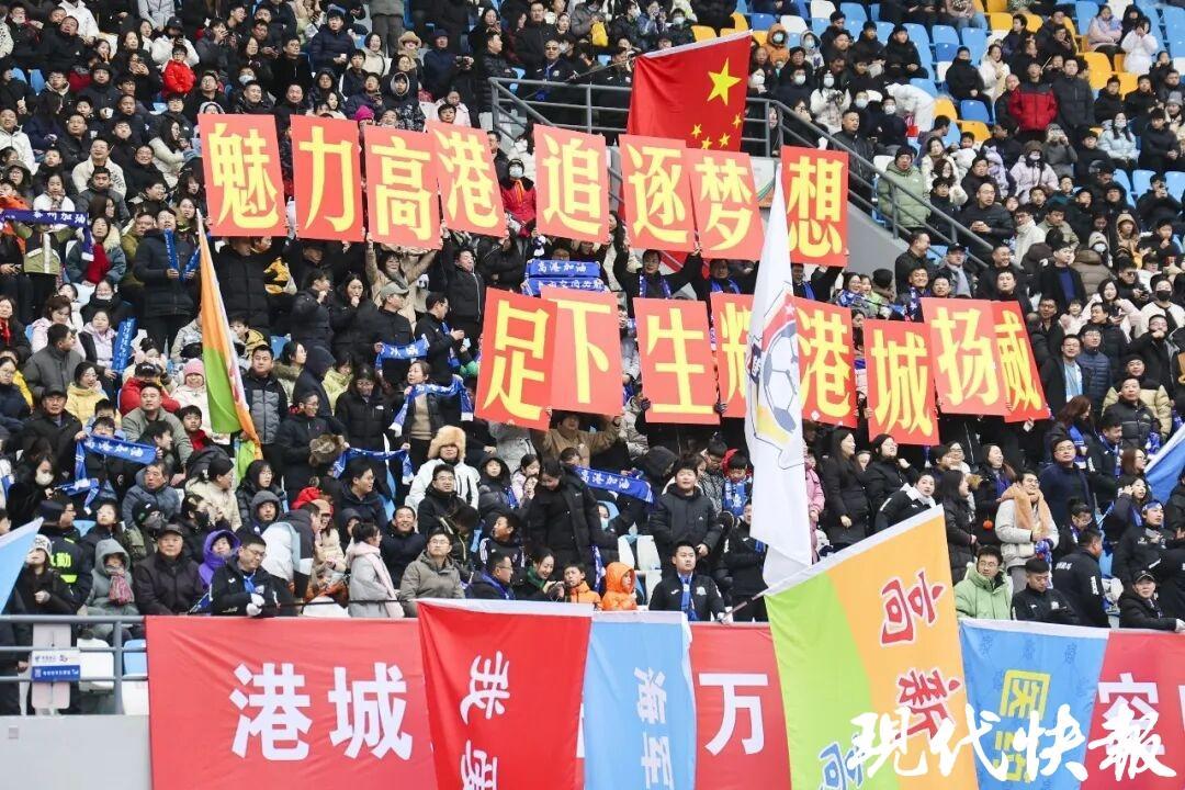 小马大车母子 小马他的大车“早熟”海报