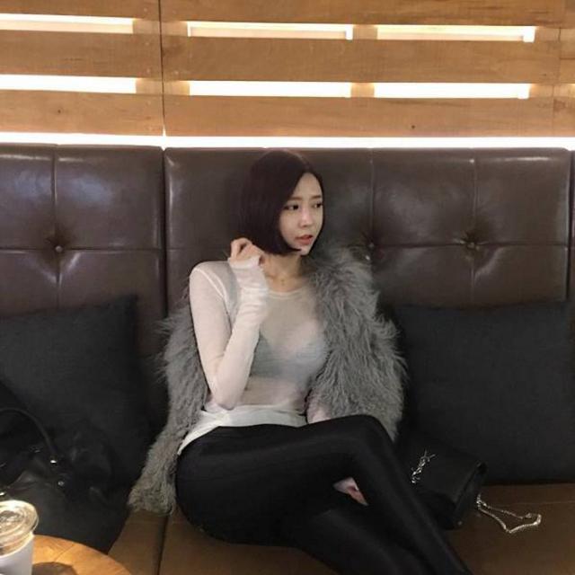 美国啄木鸟 在一个早已变迁的啄木环境里