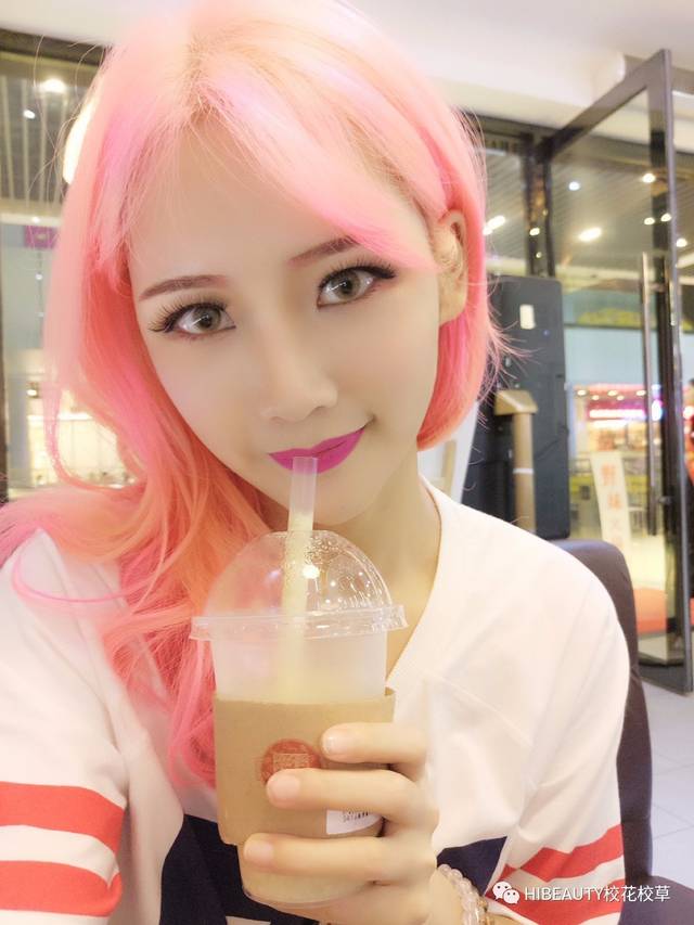 欧美日韩综合在线精品海报