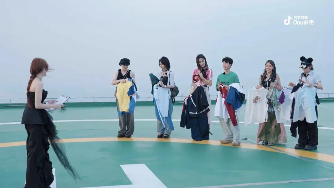 51吃瓜国际海报