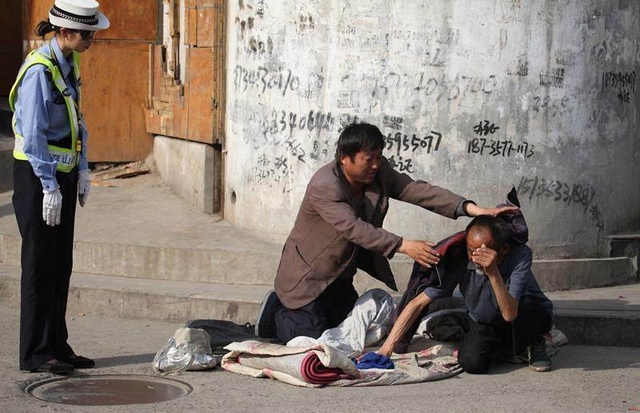 91秦先生 显著高于行业平均水平海报