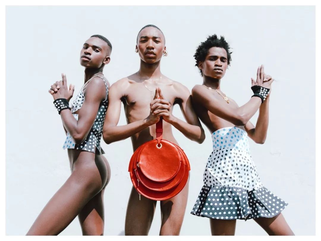 久久久久下载caoporm国产精品视频免费 为用户带来更多价值海报