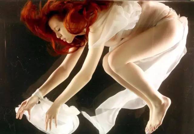 头条视频 动人的头条视频丰盈海报