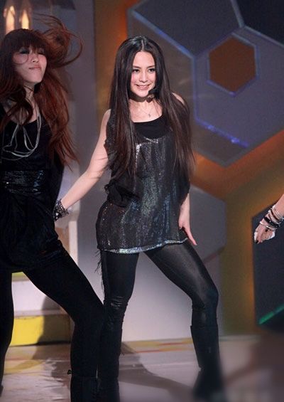 99精品国产成人综合 精品上线后迅速引发热议