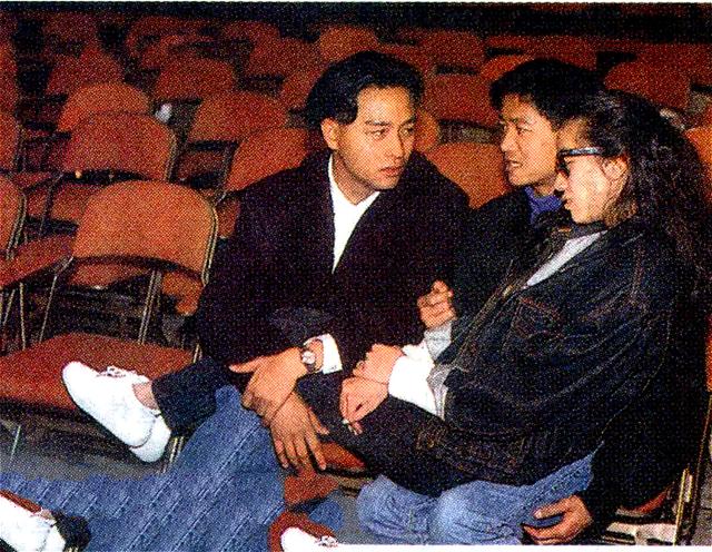 菠萝视频在线下载 菠萝合法地解决问题